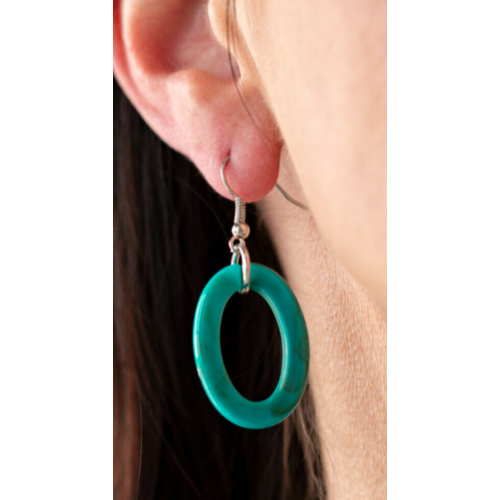Paparazzi Courageously Chromatic Blue Necklace & Earrings Set