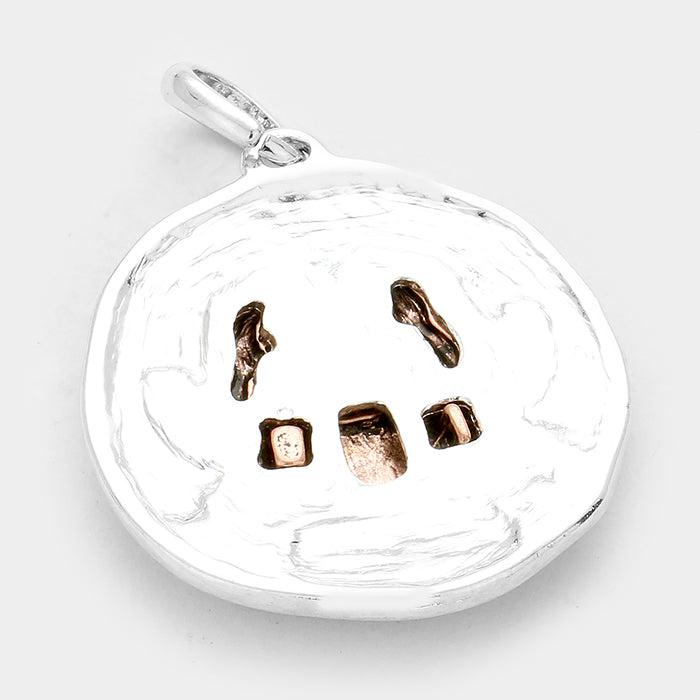 "BEACH LIFE" Crab Pendant Set by icon Collection