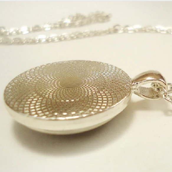 Believe Round Cabochon Glass Silver Tone Necklace-Necklace-SPARKLE ARMAND