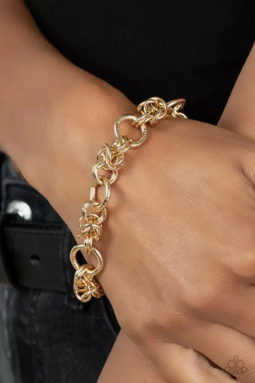 Vintage Hammered Large Link Bracelet, by Uno A Erre – Jewels by Grace
