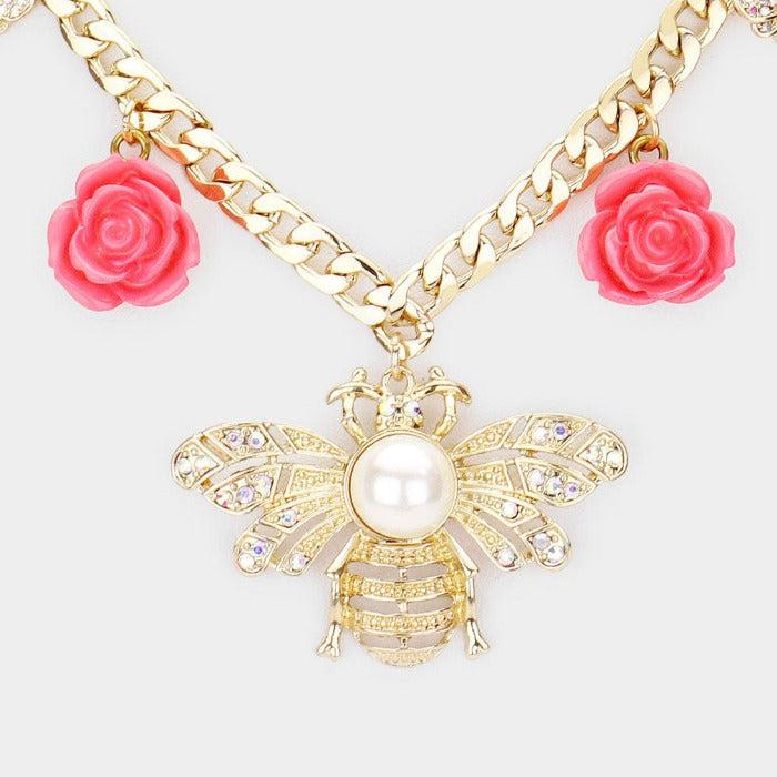 Honey Bee Flower Pearl Center Pendant Necklace Set