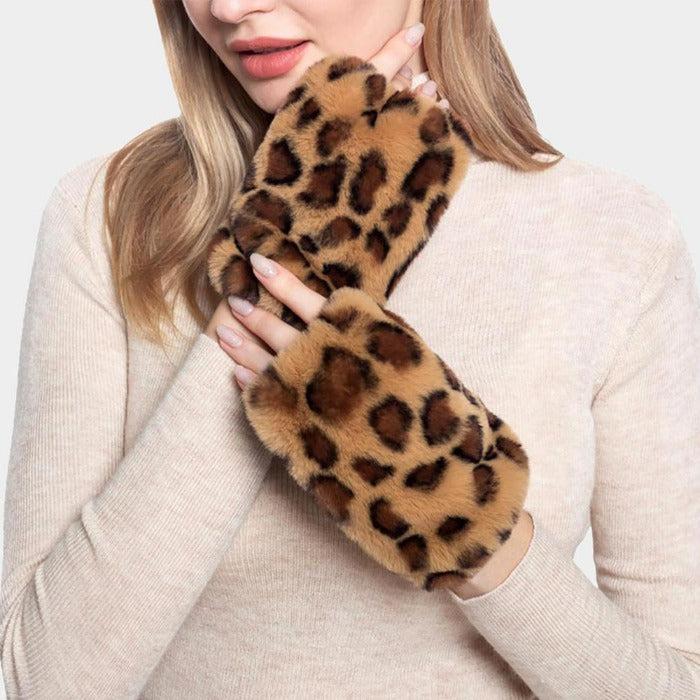 Leopard Patterned Faux Fur Fingerless Gloves