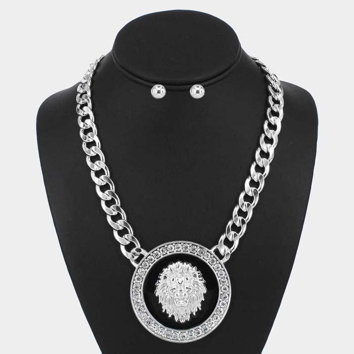 Lion Rhinestone Embellished Pendant Necklace Set