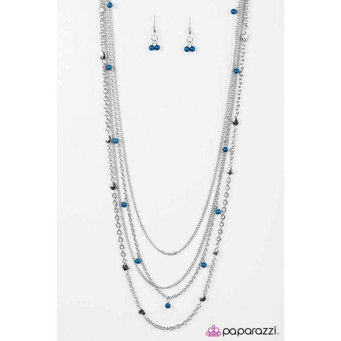 Silver Helix Zircon Necklace – GIVA Jewellery
