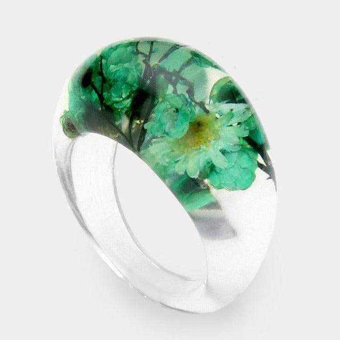 Pressed Flower Clear Lucite Ring Size 7.5