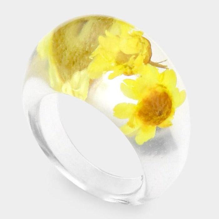 Pressed Yellow Flower Clear Lucite Ring Size 7.5