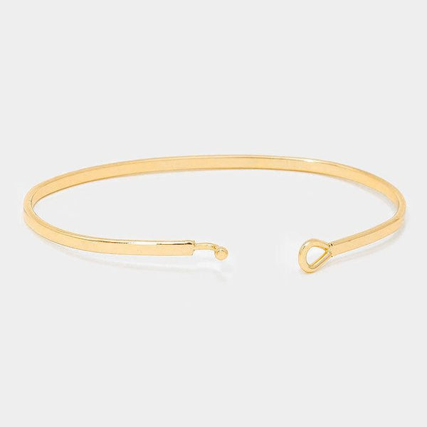 "SOCCER MOM" Gold Thin Metal Hook Bracelet