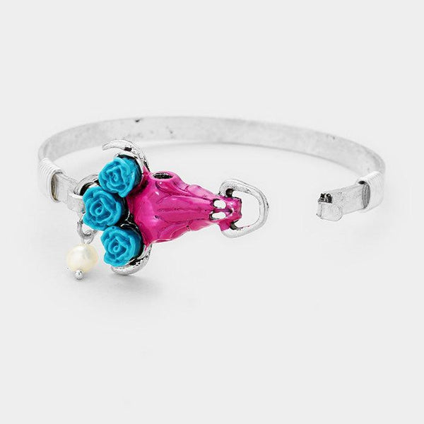 Triple Flower Steer Head Turquoise Hook Bracelet